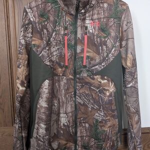 Under Armour Women's Performance Jacket - Camo Brown and Green, Pink Accents